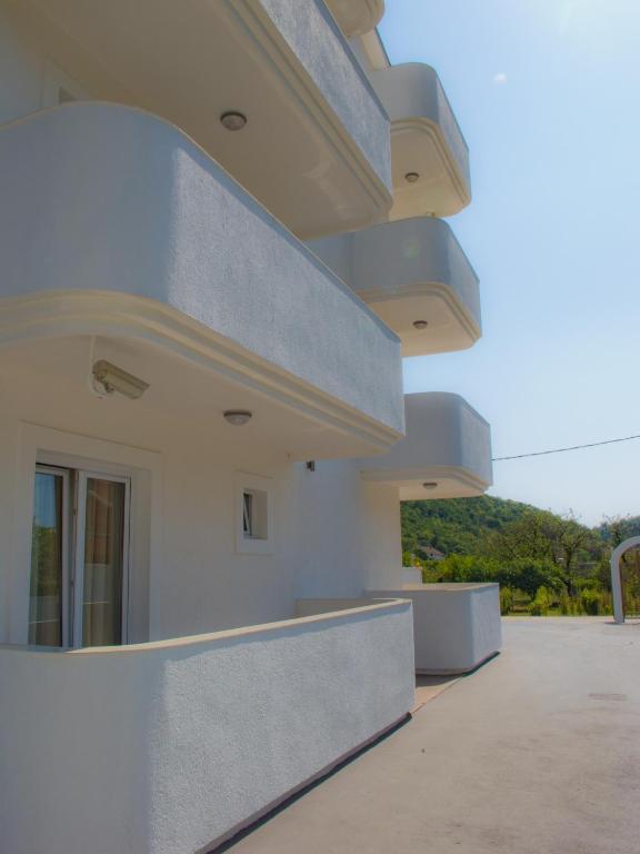 Bianca Apartments Херцег Нови Екстериор снимка