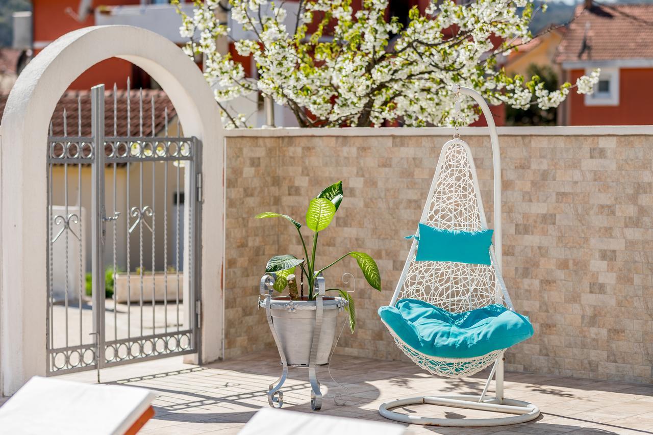 Bianca Apartments Херцег Нови Екстериор снимка